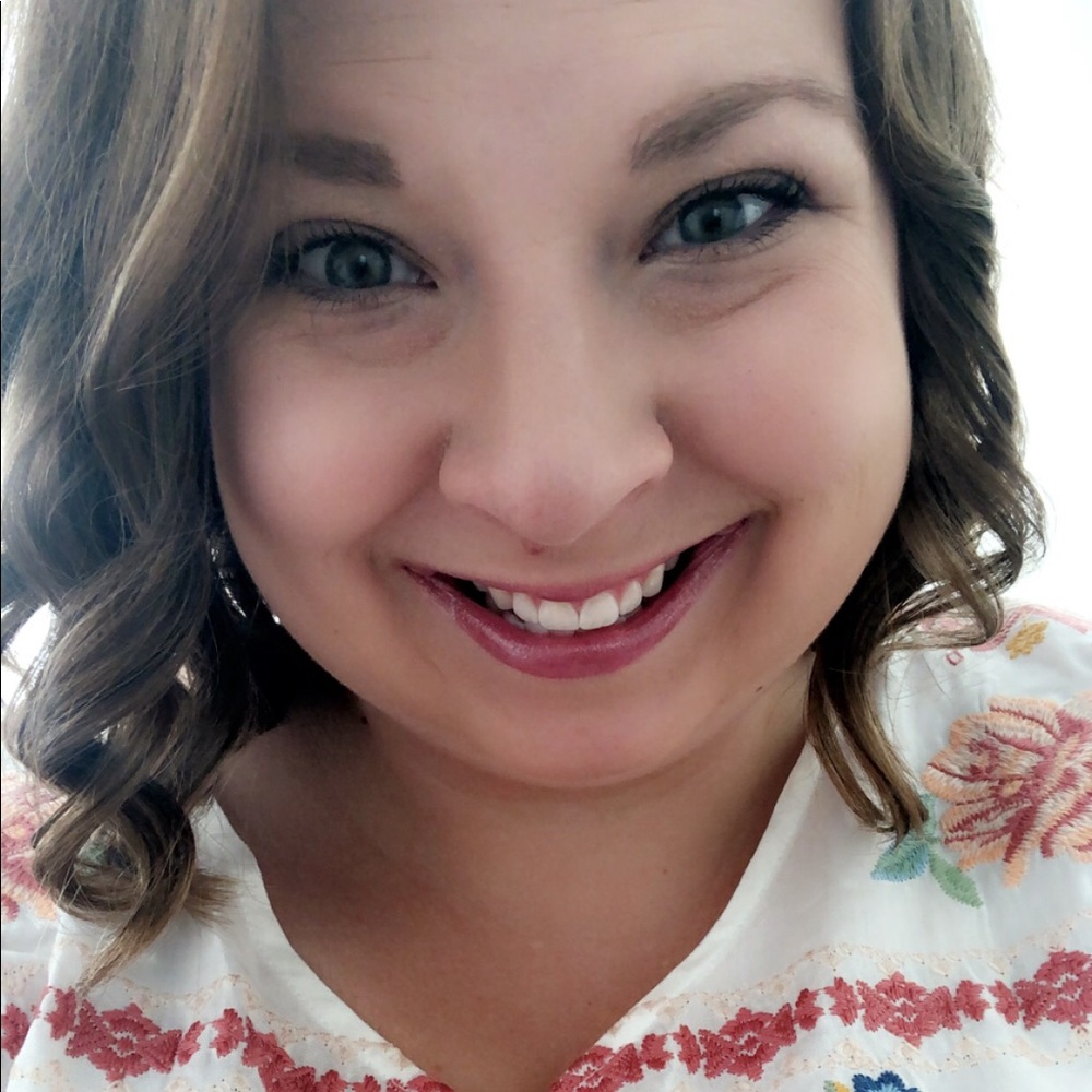 Meet your Posher, Allissa